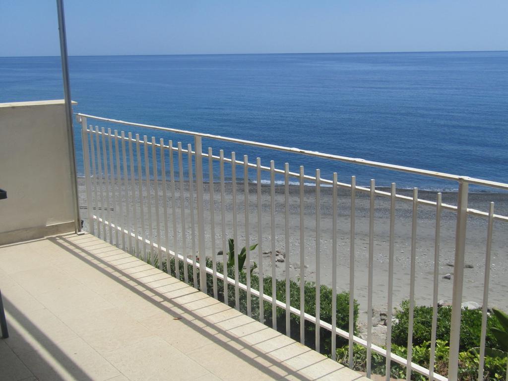 Appartamento Mare Mare Forza dʼAgro Dış mekan fotoğraf